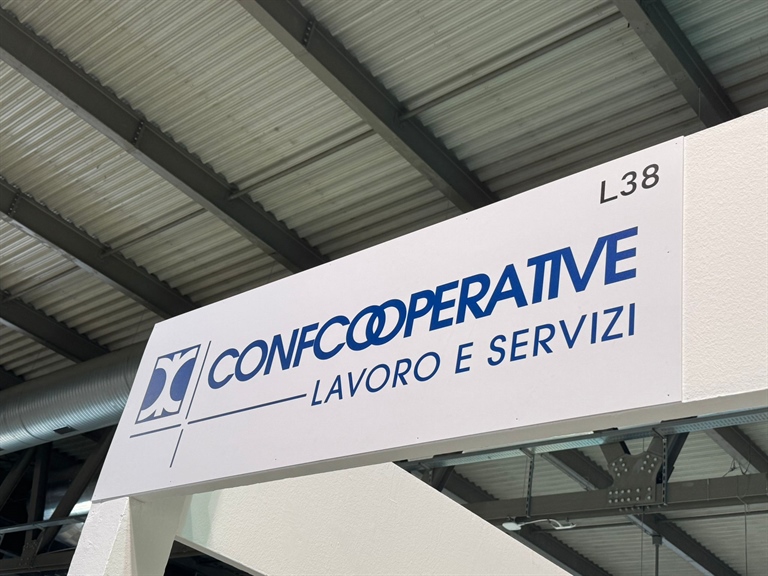 Volti e idee dalla tre giorni di ISSA PULIRE